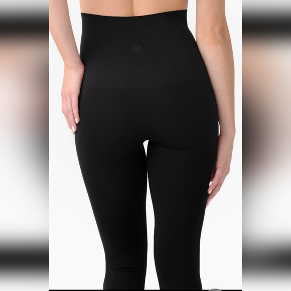 Belly Bandit Mother Tucker leggings - Picture 4 of 8